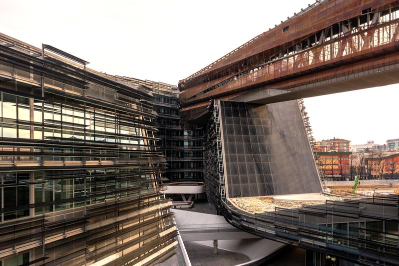 momapix_359319_pos_29