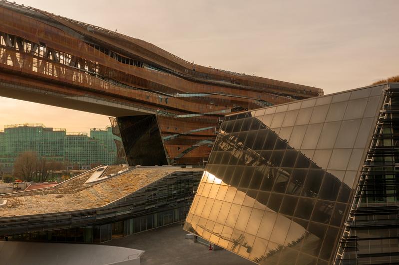 momapix_359326_pos_24