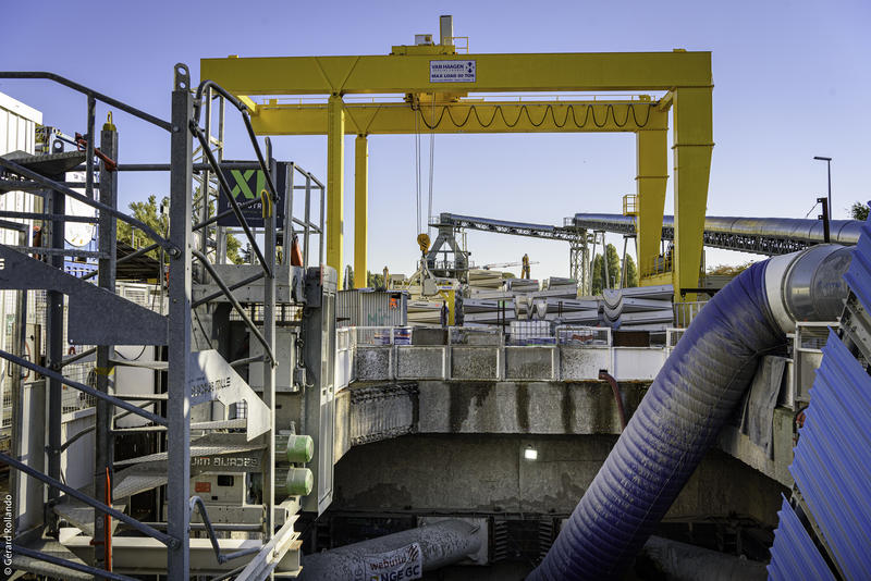 momapix_363063_pos_144