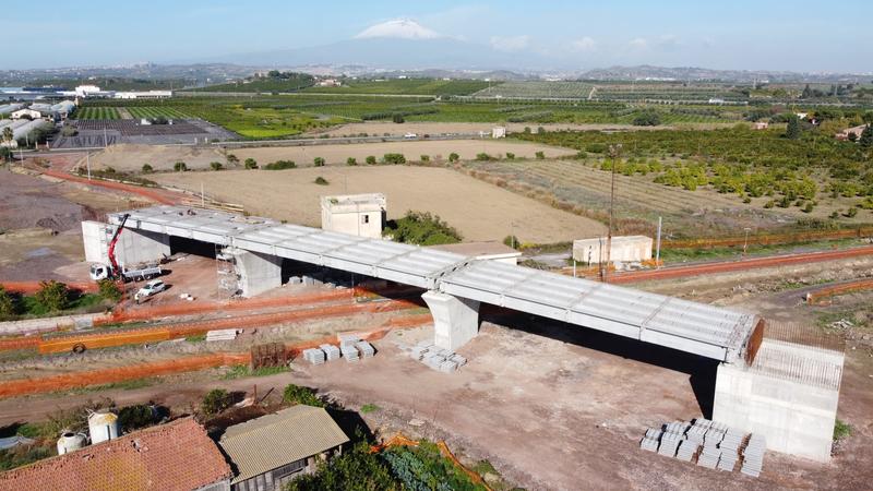 momapix_364715_pos_98