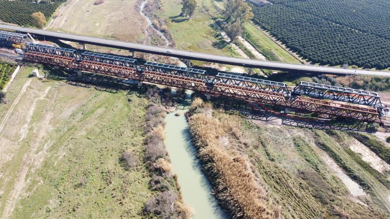 momapix_364723_pos_76