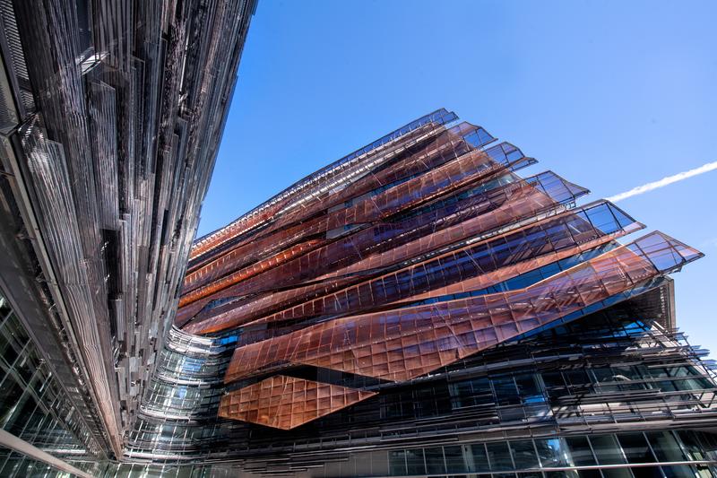 momapix_368793_pos_94