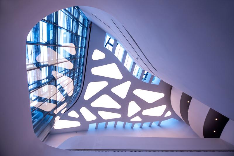 momapix_368806_pos_100