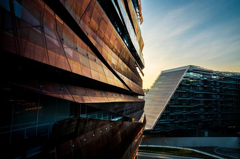 momapix_368818_pos_3