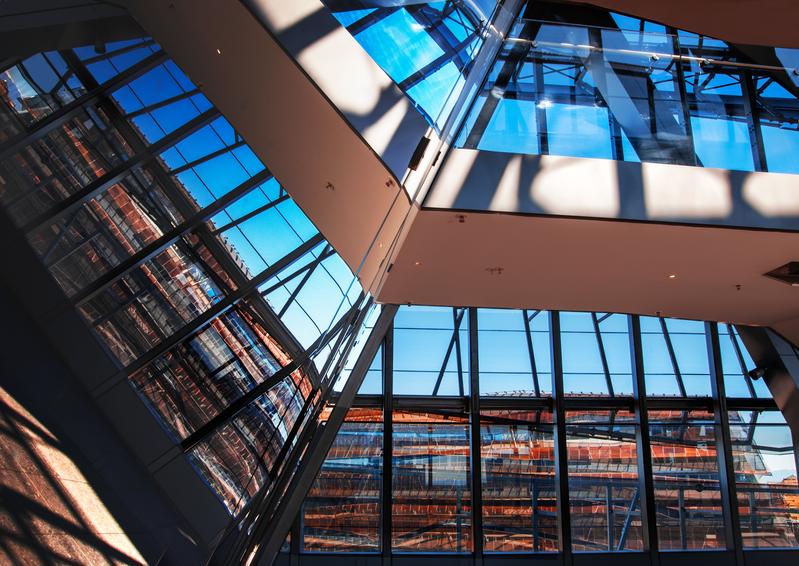 momapix_368834_pos_10