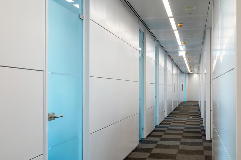 momapix_368846_pos_5