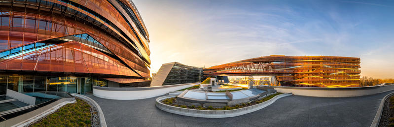 momapix_368852_pos_2