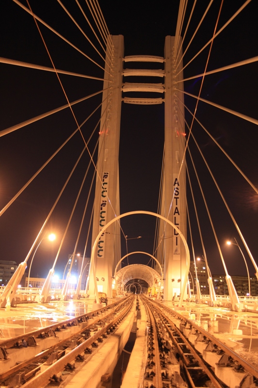 momapix_373417_pos_1