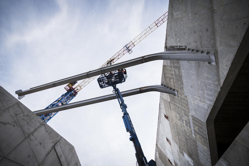 momapix_377022_pos_48