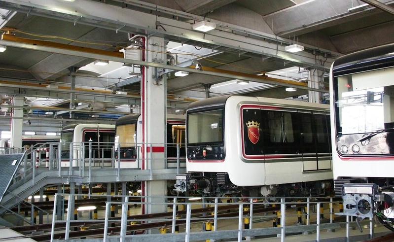 momapix_379011_pos_19