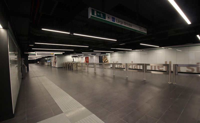 momapix_379042_pos_41