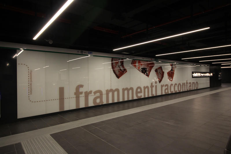 momapix_379046_pos_37