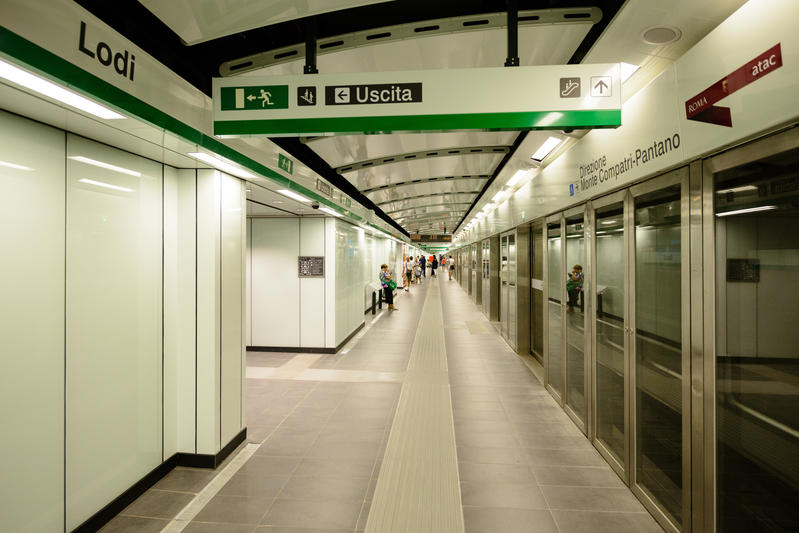 momapix_379088_pos_17