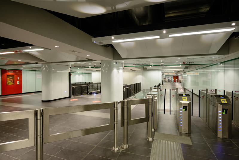 momapix_379094_pos_20