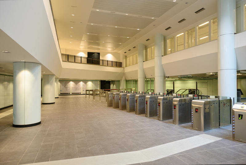 momapix_379099_pos_30