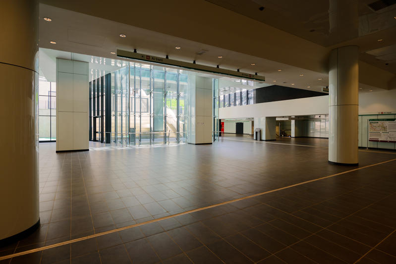 momapix_379122_pos_34