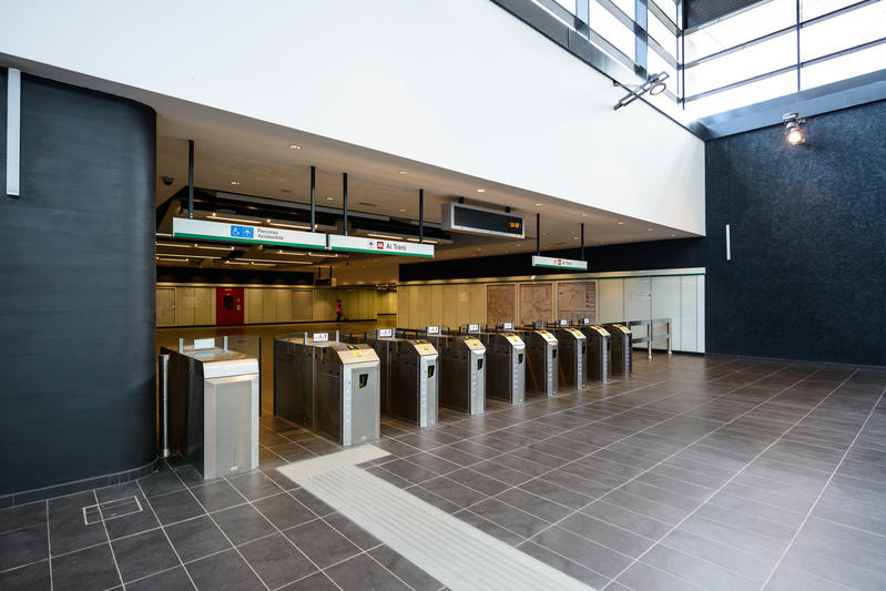 momapix_379134_pos_35