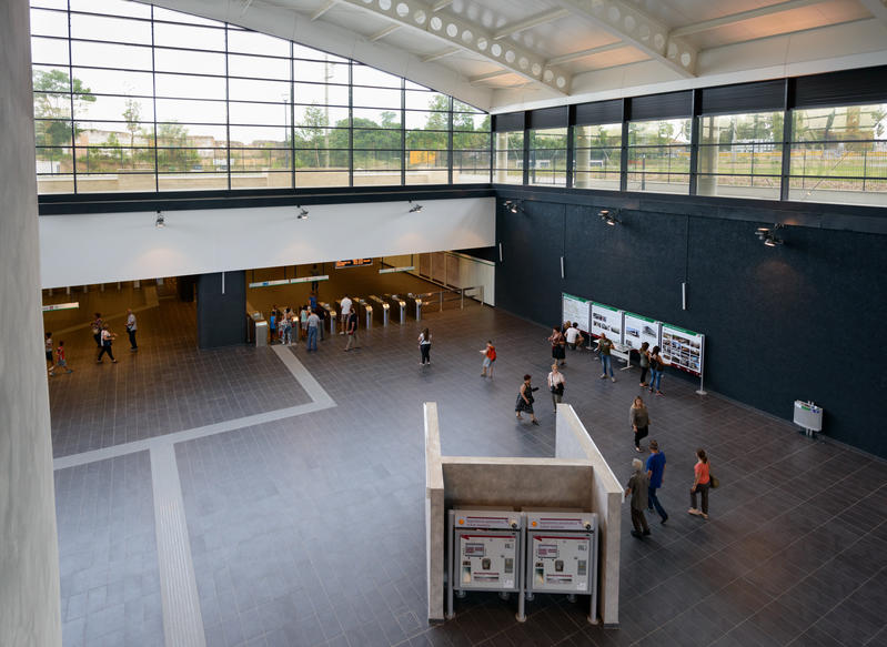 momapix_379150_pos_27