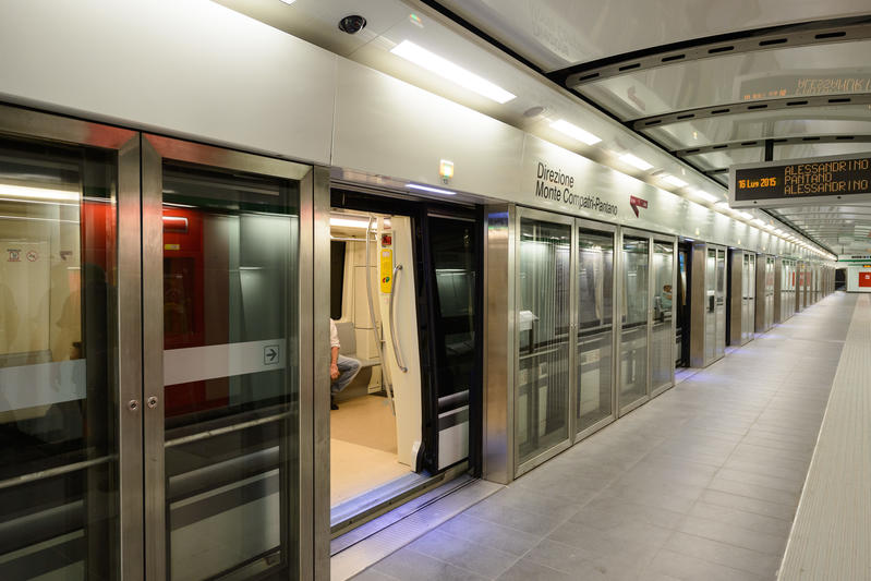 momapix_379162_pos_13