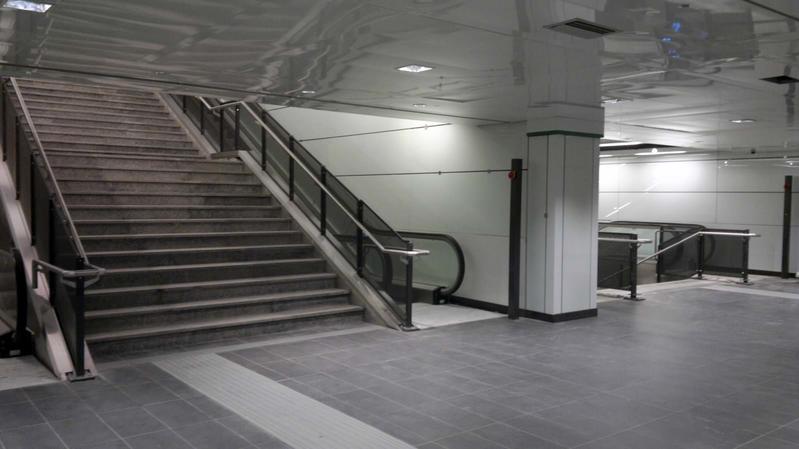 momapix_379170_pos_21