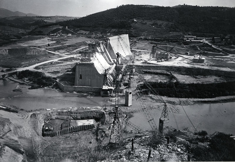 momapix_385290_pos_14