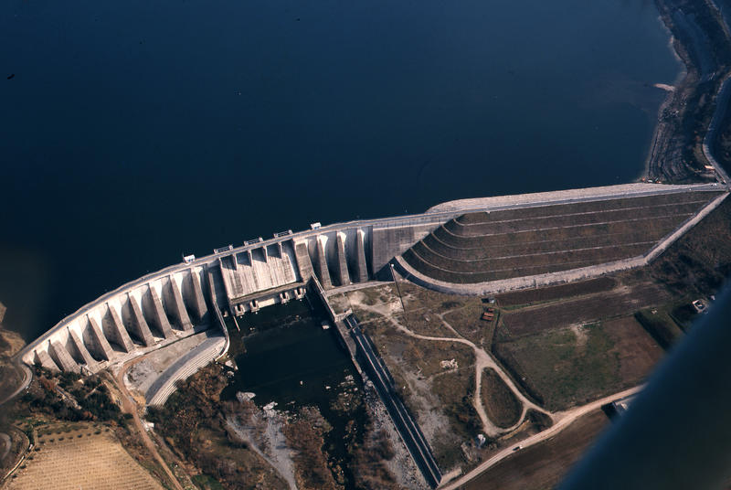 momapix_385317_pos_2