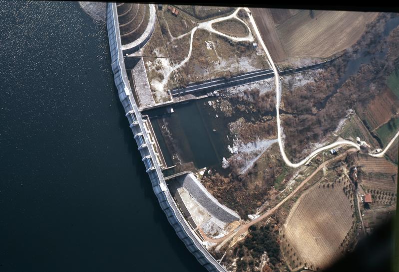 momapix_385341_pos_23