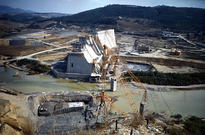 momapix_385342_pos_28