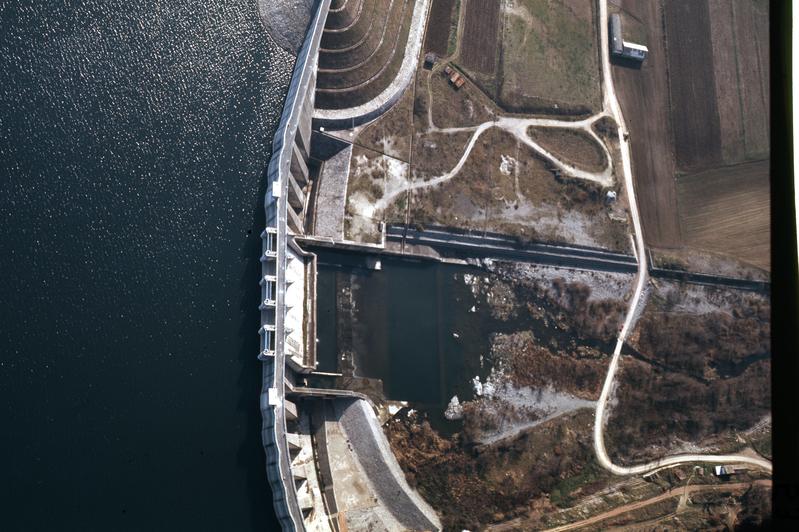 momapix_385364_pos_20