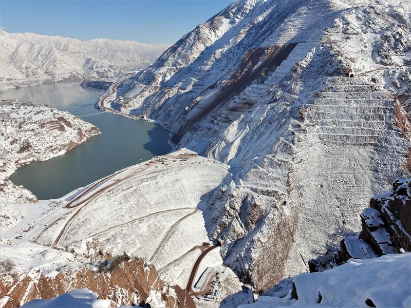 momapix_401880_pos_36