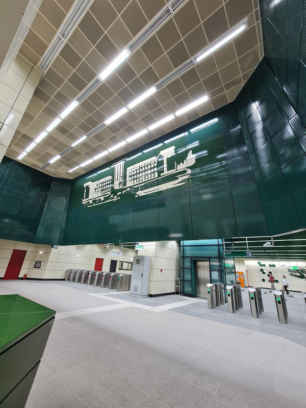 momapix_402048_pos_24