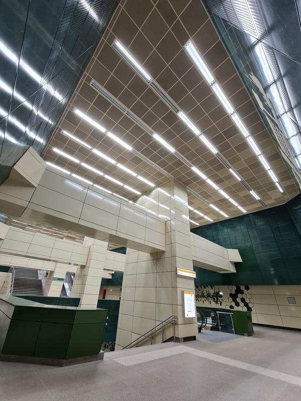 momapix_402049_pos_25