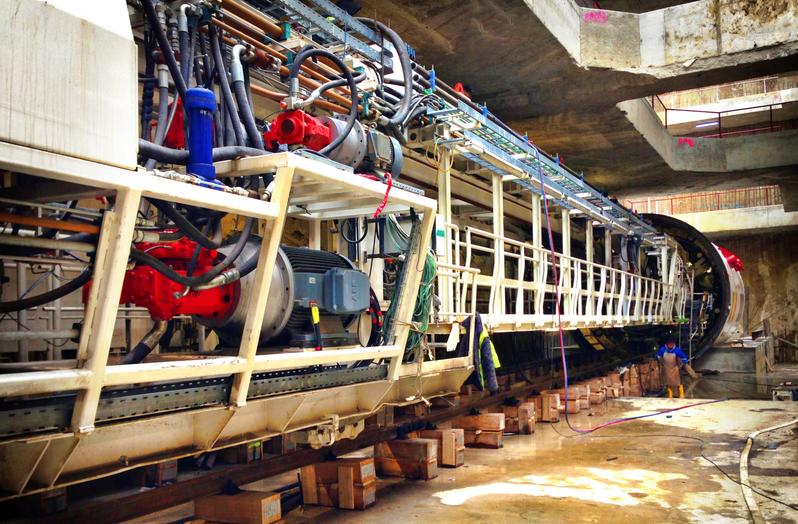 momapix_402057_pos_32