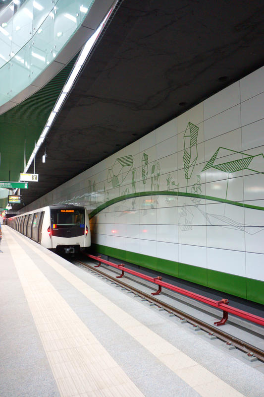 momapix_402073_pos_4