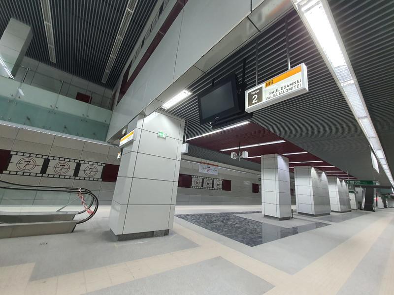 momapix_402082_pos_49