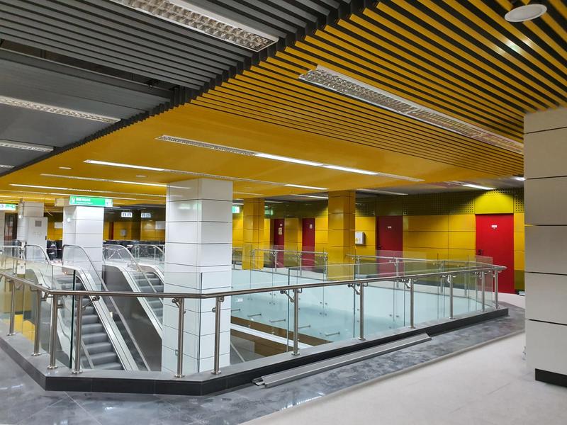 momapix_402085_pos_46