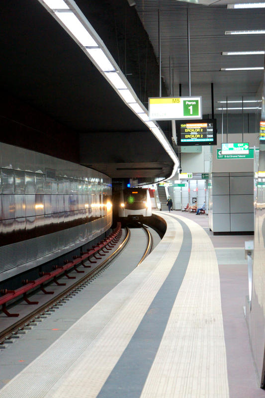 momapix_402092_pos_6