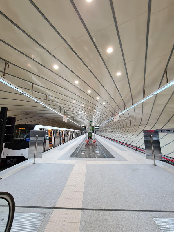 momapix_402097_pos_27