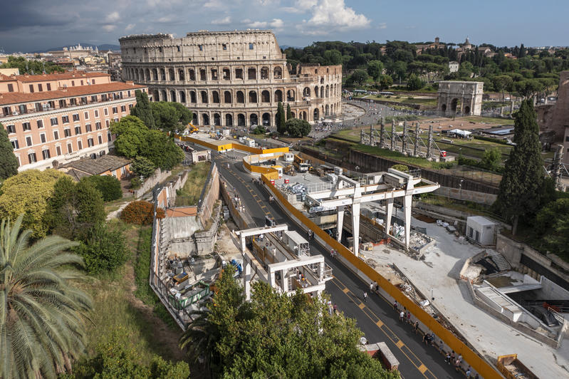 momapix_403525_pos_49