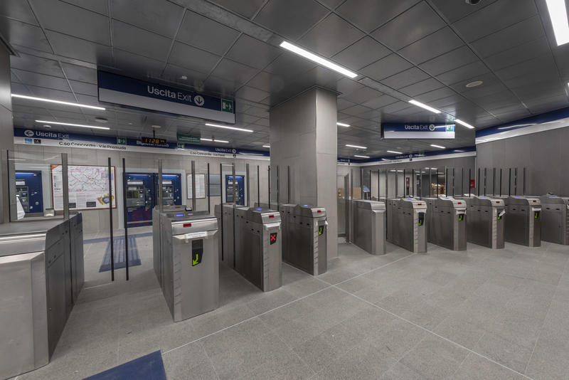 momapix_404126_pos_115