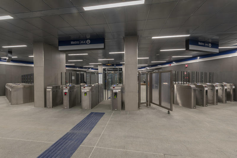 momapix_404128_pos_114