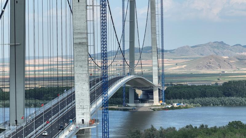 momapix_404644_pos_6