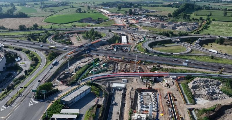 momapix_404839_pos_47