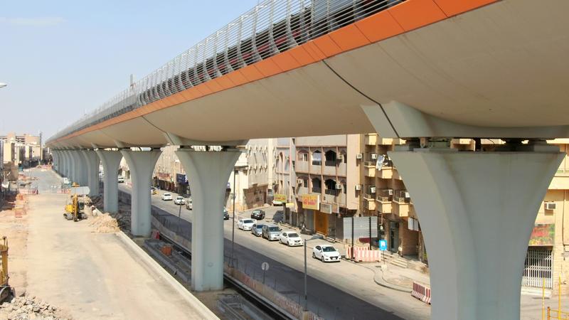 momapix_407406_pos_64