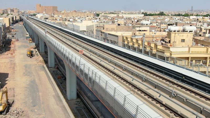 momapix_407407_pos_63