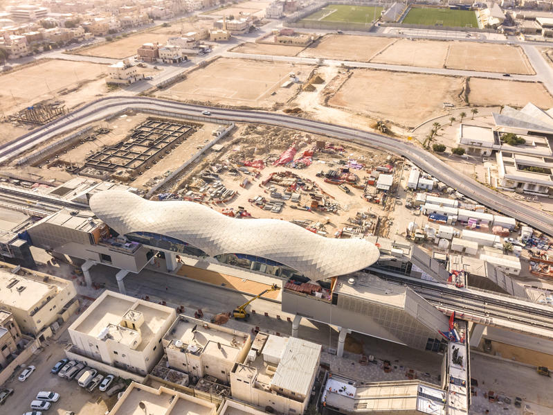 momapix_407587_pos_90