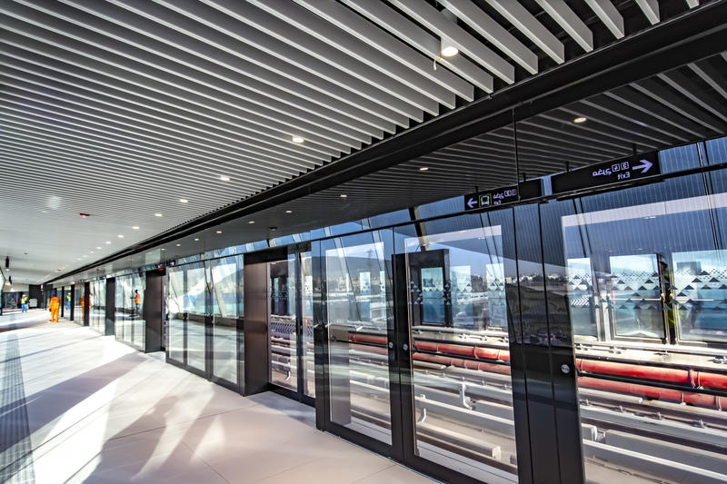 momapix_407593_pos_91