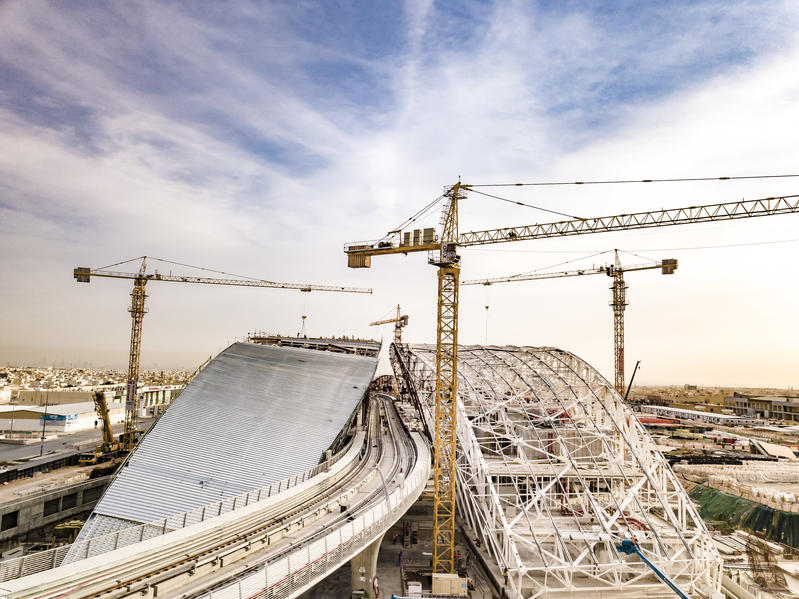 momapix_407603_pos_95