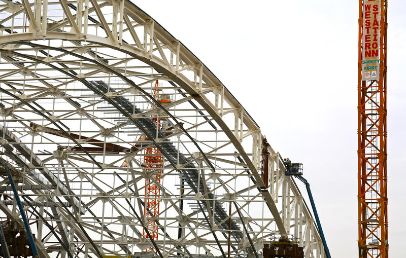 momapix_407614_pos_86