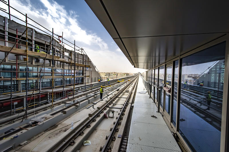 momapix_407665_pos_76